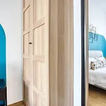 Altido Quirky Flat With Balcony