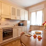 Bnbutler - Principe Eugenio - Casa Corsini, Un Angolo Retro