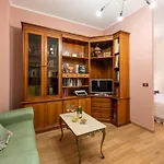 Bnbutler - Principe Eugenio - Casa Corsini, Un Angolo Retro