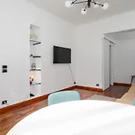 Porta Venezia Charme Apartment