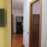 Bwr - Bilocale Con Terrazzo, Via Gonin