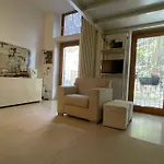 Nolo Square Apartment
