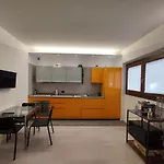 G&G House