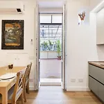 Easylife - Confortevola Dimora In Porta Venezia