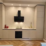 Marcora 6 T Luxury Living