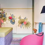 Easylife - Colorato Studio Con Terrazzo