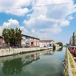 Travel Inside Srl - Ripa 127 Apartment Navigli