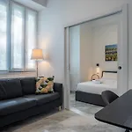 Luna Homes - Bilocale In Mac Mahon