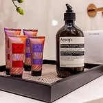 Caravaggio Luxe Apartment