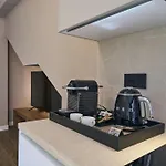 Picasso Luxe Apartment