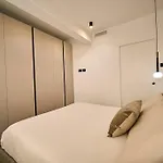 Picasso Luxe Apartment