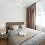 Cozy Private Flat - Mm Marche 7 Min
