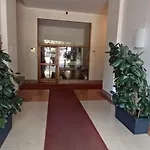 Lagosta Home-Isola Milan