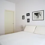Casa Nana Modern House