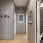 Vela House