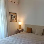 La Casa Dei Quadri Porta Venezia