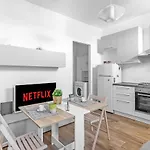 Mo237 Loreto- Duomo -Modern Apartment -