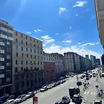 Marghespace Zona Stazione Centrale Appartamento Con Letto Matrimoniale E Bagno