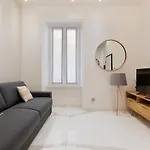 Design Apt Milano-Moscova With Shared Terrace