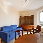 Milano - Roomy Apartment 300 M From M3 Affori Fn!