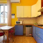 Milano Viale Umbria Colorful Apartment