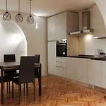 Attia Residence Wifi - Duomo In 10 Min
