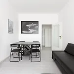 Apartment With Balcony -Bisceglie Red Line Subway