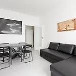 Apartment With Balcony -Bisceglie Red Line Subway