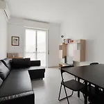 Apartment With Balcony -Bisceglie Red Line Subway