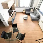 Hbhall Prada Loft 40