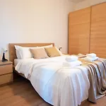 I Host Apartment - Sant\'Agostino 7