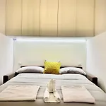 Casa Blanca Milan Porta Venezia