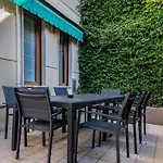 Ampio Appartamento Zona Moscova Con Due Terrazzi