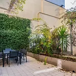 Ampio Appartamento Zona Moscova Con Due Terrazzi