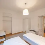 Milan Navigli Ringhiera House