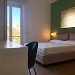 Elegante E Spazioso Appartamento