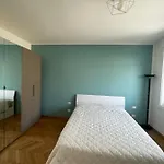 Mymi, Bilocale In Centro