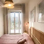 Molino Cozy Apartment With Park View In Downtown Milano