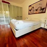 Kibilu - Via Casati 32 - Stazione Centrale - Corso Buenos Aires - Shopping Area
