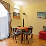 Xenia Apartments - Elegant Studio 10 Min From Linate