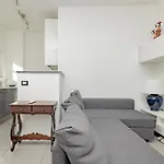Xenia Apartments - Quiet And Cozy Two-Room Apartment