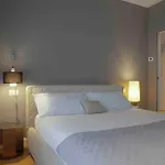 Design Apartment In The Center Of Milan