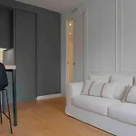 Design Apartment In The Center Of Milan