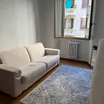 Grazioso Appartamento Nel Quartiere Maggiolina Di Milano
