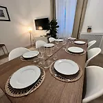 Spacious 3 Bedroom Apartment