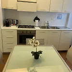 Canonica Charming Apartment