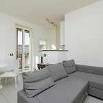 Xenia Apartments - Quiet And Cozy Two-Room Apartment