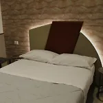Apartment Miki - Mauro Macchi 91