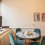 Pontaccio, 4 - Vivere In Brera, Con Ampio Terrazzo