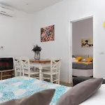 Kandinsky - Exclusive Apartment